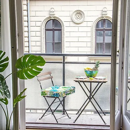 Apartment Tropical *
